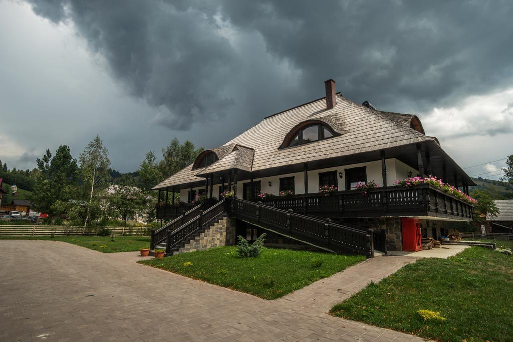 Pensiunea La Moara Hotel Fundu Moldovei Exterior foto